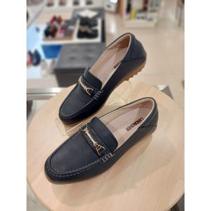 [금강 구두] 금강제화 랜드로바 여성 금속 장식 로퍼 LANSLS4220WG2 네이비 LANSLS4220WG2