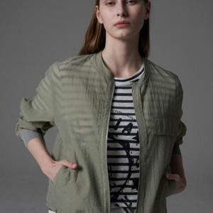 올리비아로렌 H 자수홑겹점퍼 VOCCL5M4221