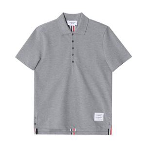 [톰브라운 THOM BROWNE] MJP042A 00050 055 남성 반팔티 카라티