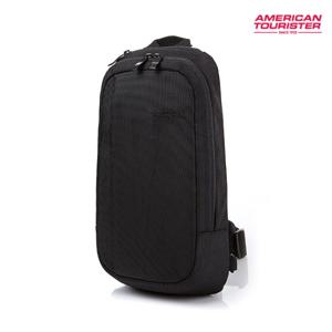 [아메리칸 투어리스터] MILTON 슬링백 BLACK DR909002