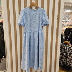 나인스텝 HC11 잔꽃퍼프소매원피스 n25no5205