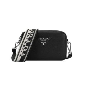 프라다 소프트 라인 레더 스몰 숄더백 블랙 1BH192-2DKV-F0002
