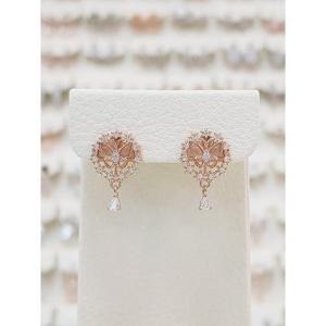 볼라레 세이브존01 조안 큐빅 꽃 드롭 귀걸이 spe1344