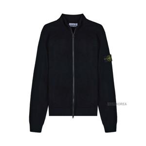 [스톤아일랜드] FW25 남성 와펜 패치 울 가디건 K2S155100062 S00A1 V0029