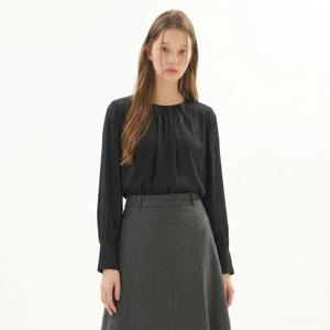 [케네스 레이디]셔링포인트 백리본 블라우스 (EWBLOJ03)