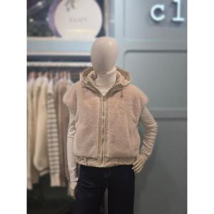 클리지 세이브존03 클리지 후드 털 조끼 AGCP9WVT01A