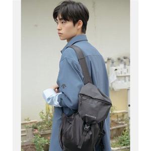 데상트 [ ]에어리 트래블 후드 백팩 블랙 SR123UBP1Z SR123UBP1Z_BLK0 322235