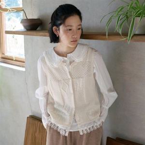 써스데이아일랜드 레이스 패치 베스트 (T256MVT135W) 352323