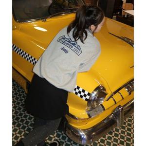 지프 JEEP [360g] M-Logo 반집업 맨투맨 (JR5TSU838MG)