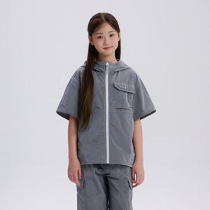 [내셔널지오그래픽키즈]K262UJP810 어드벤처 에어로벤트 벤틸 후드 점퍼 GREY