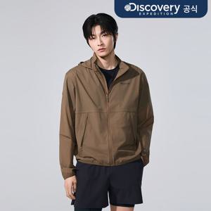 [디스커버리] 남성 프레시벤트 후드내장형 바람막이 (D/BEIGE) DMWJ7Q063-BGD