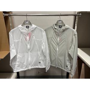 뉴발란스 초경량 바람막이 공용 BB NBNAGCO203 10 15 19 41