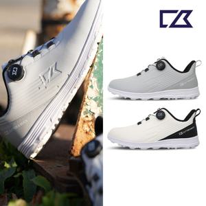 [완판/추가리오더입고] 커터앤벅 남성 라인로고 스파이크리스 골프화 - CBM5AGS114