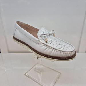 [엘칸토]엘칸토 HC11 소가죽 여성화 N0G8U51A310 (41298491)