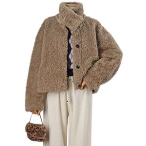 [쉬즈넘버나인]테드 퍼널넥 양털 크롭 자켓