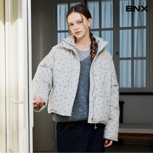 [BNX] 하이넥 플라워 스트링 포켓 패딩 점퍼 (BX4JP036L0)