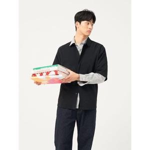 [빈폴멘]젠틀 테크 솔리드 반소매 셔츠 - 블랙 (BC5365C835)
