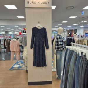 부루앤쥬디 HC42 셔링플라워프린트원피스 BBSDDR001B