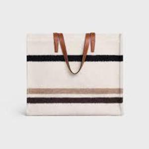 셀린느 자카드 스트라이프 텍스타일 카바스 라지 118862GCU 01EA