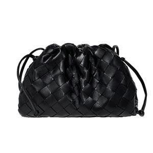 [보테가베네타] 인트레치아토 파우치백/블랙/585852 VCPP1 8803