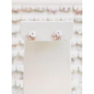 볼라레 세이브존01 미니 자개꽃 귀걸이 spe1050