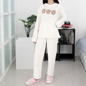 추운 겨울 따스한 여성 수면 잠옷 쿠키베어 아이보리