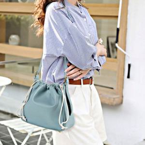 깔끔한 다자인 미니 크로스 복조리 모양 버킷백