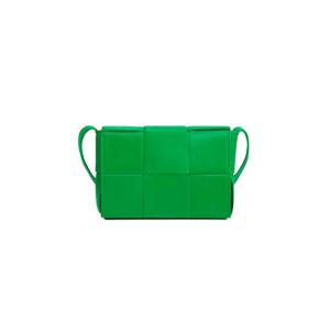 보테가 베네타 미니 레더 카세트백 패러킷 667048VCQ723724