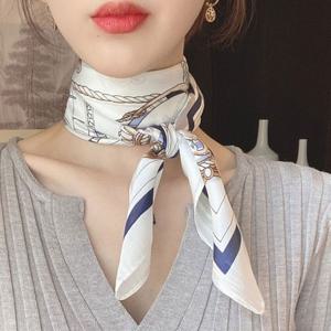 이경희 고급 사각 쁘띠 스카프 70 화이트 로프 배 명
