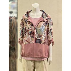 벨리시앙 세이브존01 자수 포인트 메쉬 하이넥 후드 점퍼 JP5203