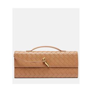 보테가베네타 Andiamo 인트레치아토 레더 클러치 P01097445