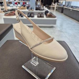 엘칸토 HC11 양가죽 여성 슬링백 O5Q6U61V336