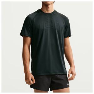 나이키 국내매장판 남성 러닝 탑 스트라이드 드라이핏 ADV 반팔티 IF2089-010