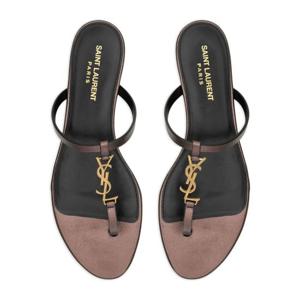 생로랑 시더 브라운 램스킨 티바 스트랩 샌들 7760810NLDD2121