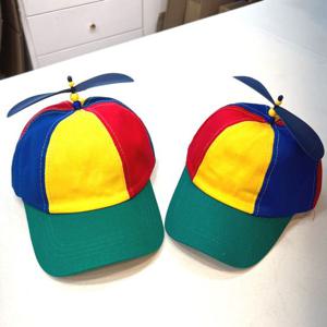 레인보우 배색 프로펠러 모자 썬캡 놀이동산