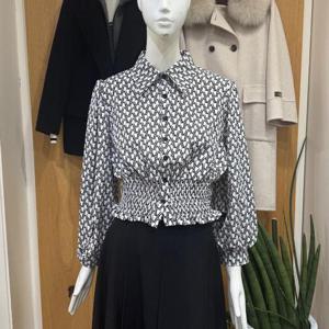 클리지 DP01 크롭 허리 밴딩 퍼프 셔츠 CP2WBL14