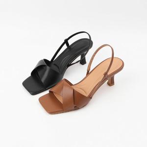 [신난다슈] 여성 슬링백 샌들 힐 6cm 여자 여름 뮬 샌들 소가죽 꼬임 발편한 쿠션 BS25047