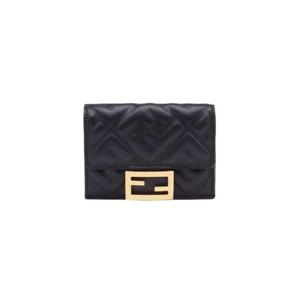 펜디 나파 레더 마이크로 트라이폴드 지갑 블랙 8M0395AAJDF0KUR