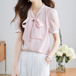 [한정수량] [플랜비컬렉션] 샤이닝 타이넥 퍼프소매 반팔 블라우스_PD2505BL602B