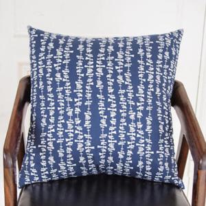 아트박스/메종드룸룸 블루 페이퍼 크래프트 쿠션