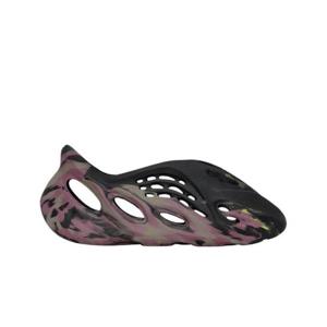 아디다스 이지 폼 러너 믹스 카본 IG9562