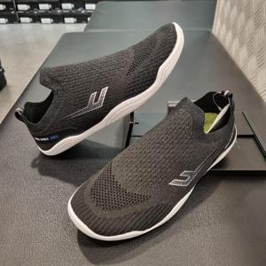 프로스펙스_UQ24S111BK_쿨메쉬 니트 아쿠아슈즈 온오프겸용 워터 스포츠 워킹화