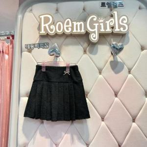 로엠걸즈 DP01 트위드  자가드 블랙 주름스커트 RGWH2616P