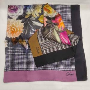 닥스스카프 FKS072 정사각 실크 스카프