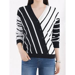 [모리스커밍홈]랩 배색 사선줄 니트_M2602KN607A