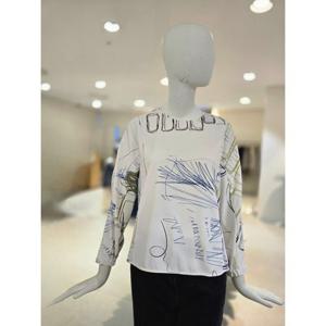 [캐리스노트]MARIO캐리스노트-프린트 나그랑 블라우스(CN4SBL201)