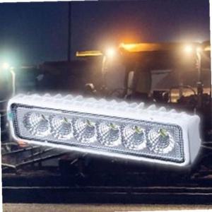 LED 써치라이트 슬림 확산형 화이트 랜턴 DC타입 18W 방수 IP67 선박용 차량용 작업등 캠핑 낚시 이글스