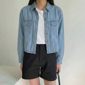 [올리비에스클로젯]세미크롭 투포켓 데님 셔츠_O2603BL030A