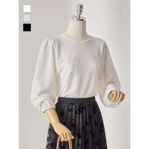 [커스텀에이블]웨이브 패턴 퍼프 슬리브 티블라우스_T2603BL046A