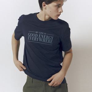 [지오다노]남 시그니처 굿에너지 프린트 티셔츠 01096510 라운드 반팔 096510